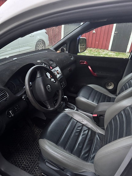 Volkswagen Caddy 7 of 8