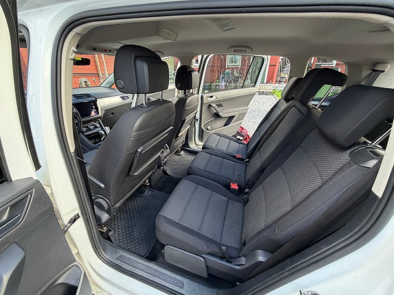Volkswagen Touran 9 of 10