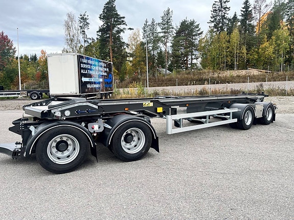 Parator Lastväxlarvagn med tipp 38 ton, typ LT18-20 3 of 5