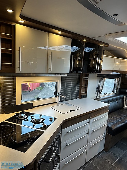 Polar 590 CTH Customized AC Tält 12 of 19