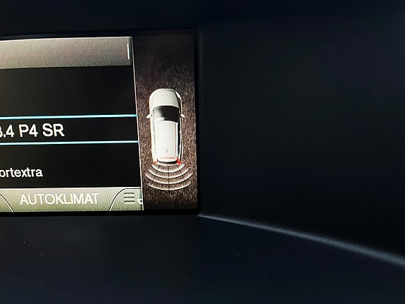 Volvo XC60 15 of 17