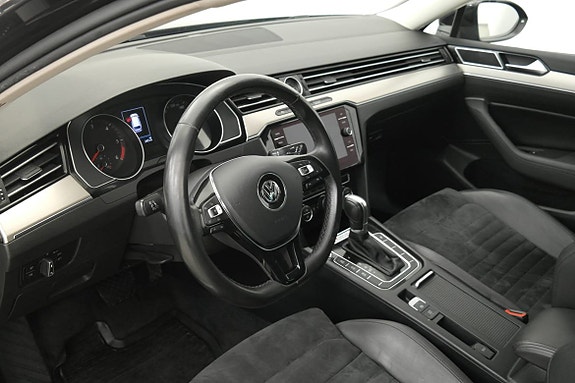 Volkswagen Passat 8 of 21