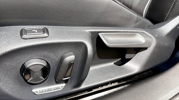 Volkswagen Passat 17 of 22