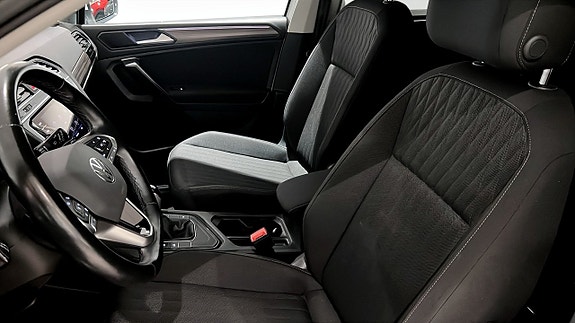 Volkswagen Tiguan Allspace 8 of 24