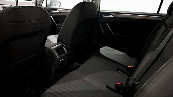 Volkswagen Tiguan Allspace 11 of 24