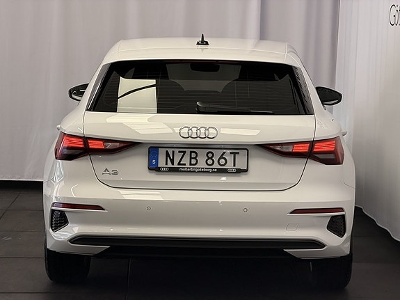 Audi A3 5 of 17