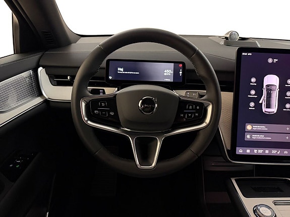 Volvo EX90 11 of 16