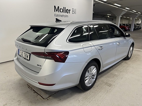Skoda Octavia 3 of 20
