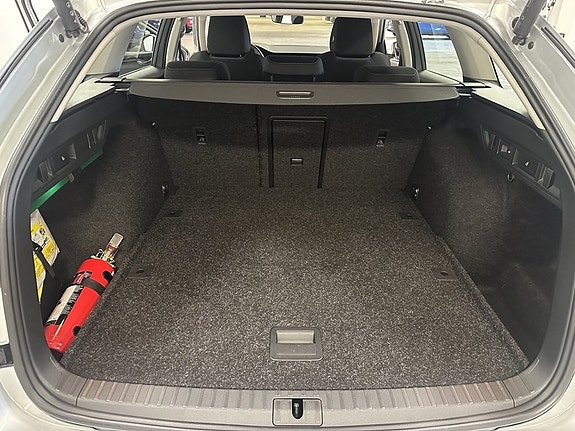 Skoda Octavia 12 of 20