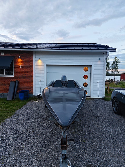 Smiler 500 Yamaha 90hk 4 of 6