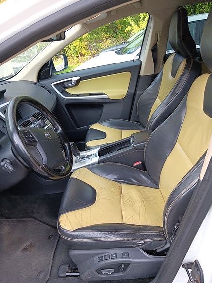 Volvo XC60 4 of 6