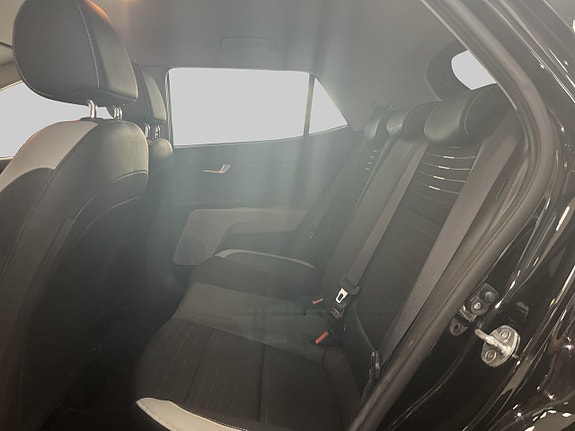 Kia Stonic 9 of 15