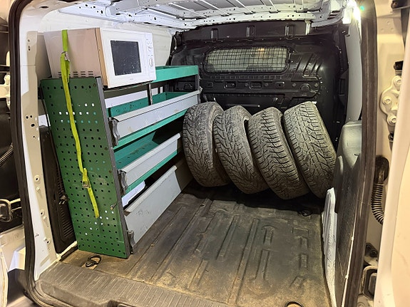 Ford Transit Connect 11 of 11
