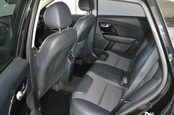 Kia Niro 7 of 12