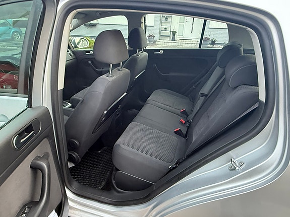 Volkswagen Golf Plus 7 of 13