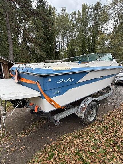 Sea Ray 10 of 10