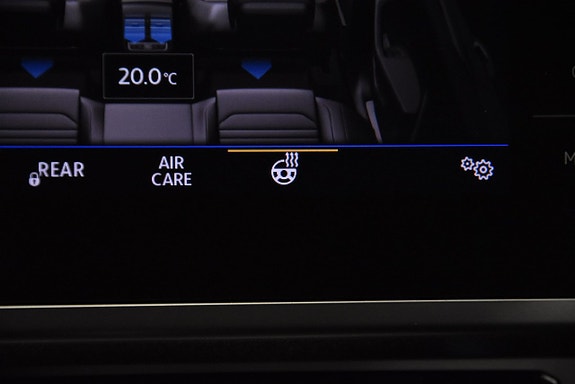 Volkswagen Passat 15 of 20
