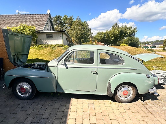Volvo PV 5 of 11