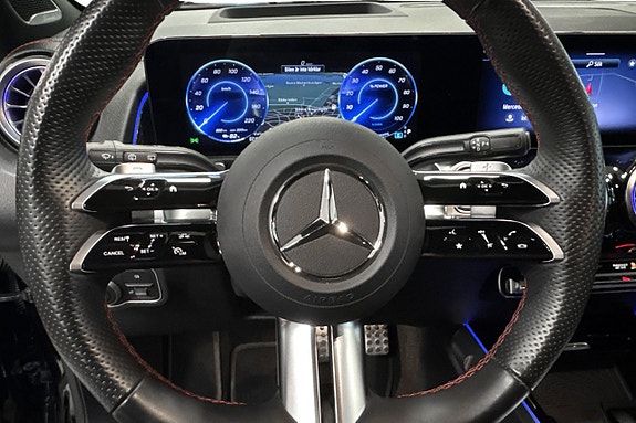 Mercedes-Benz EQB300 6 of 20