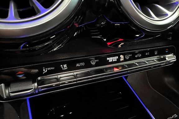 Mercedes-Benz EQB300 9 of 20