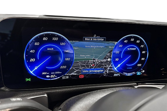 Mercedes-Benz EQB300 7 of 20