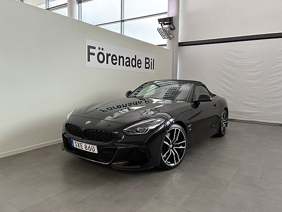 BMW Z4 2 of 18