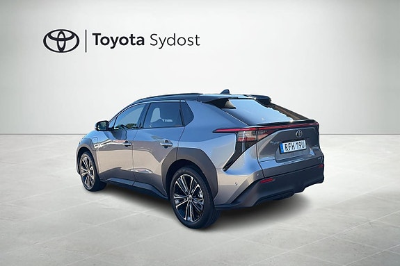 Toyota bZ4X 18 of 21