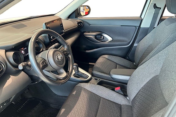 Toyota Yaris Cross 14 of 21