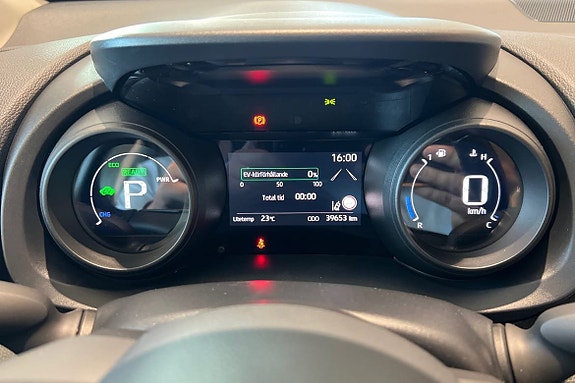 Toyota Yaris Cross 16 of 21