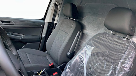 Volkswagen Caddy 8 of 12