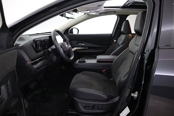 Nissan Ariya 12 of 26