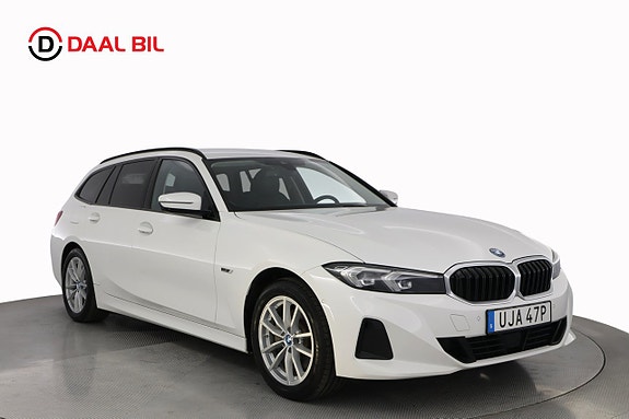 BMW 330e 3 of 29