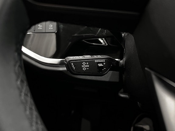 Audi Q3 10 of 14