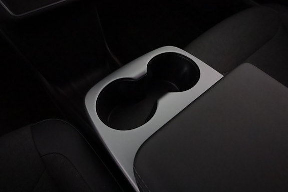 Tesla Model Y 23 of 26