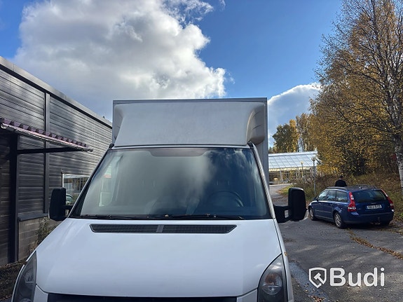 Volkswagen Crafter 13 of 27