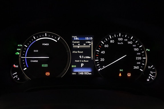 Lexus RX450h 16 of 26