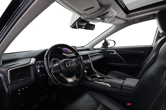 Lexus RX450h 11 of 26