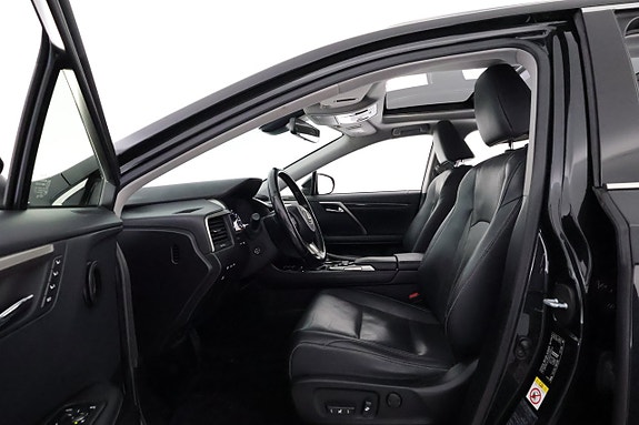 Lexus RX450h 10 of 26