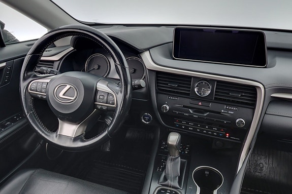 Lexus RX450h 15 of 26