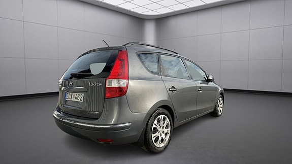 Hyundai i30 7 of 17