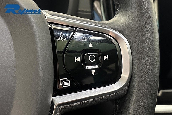 Volvo V60 Cross Country 16 of 28