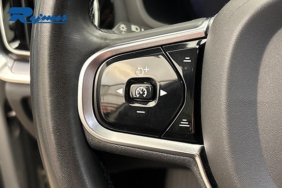 Volvo V60 Cross Country 15 of 24