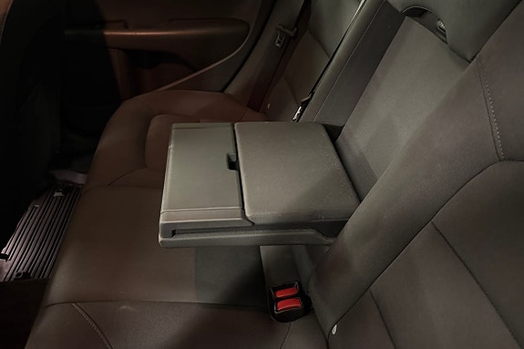 Volvo XC70 18 of 21