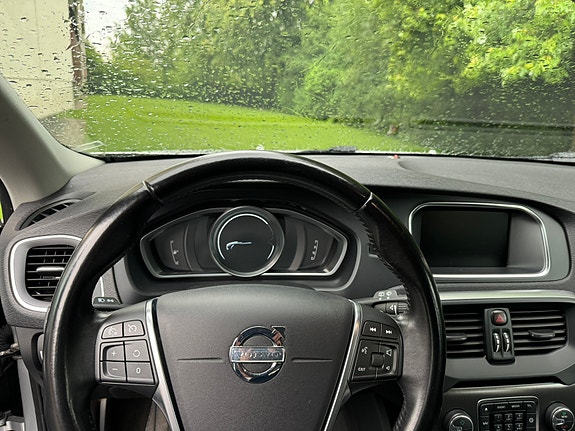 Volvo V40 5 of 5