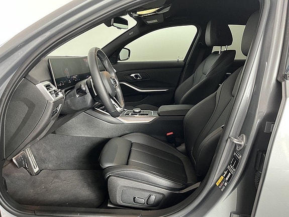 BMW 330e 5 of 15