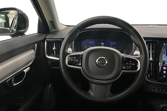 Volvo V90 14 of 30
