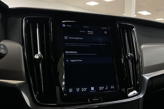 Volvo V90 30 of 30