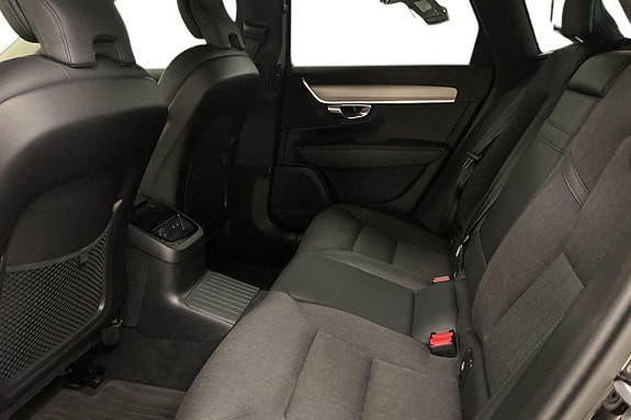 Volvo V90 17 of 30