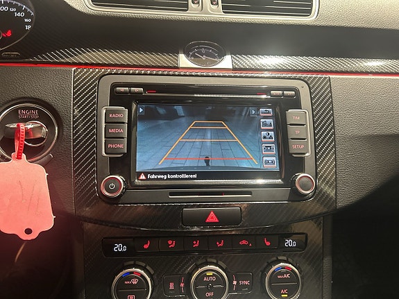 Volkswagen Passat Alltrack 11 of 19