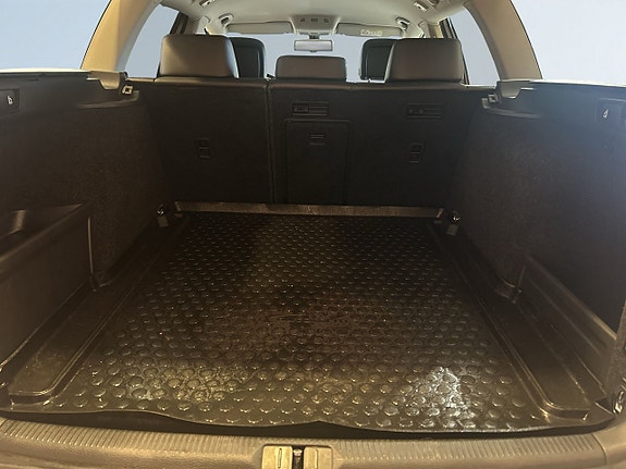 Volkswagen Passat Alltrack 12 of 19